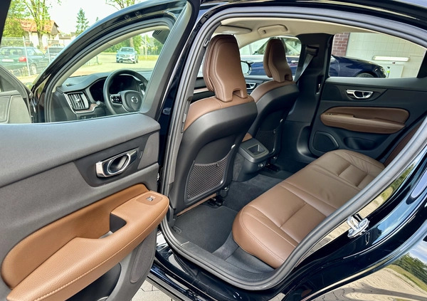 Volvo S60 cena 144900 przebieg: 52000, rok produkcji 2020 z Morąg małe 67